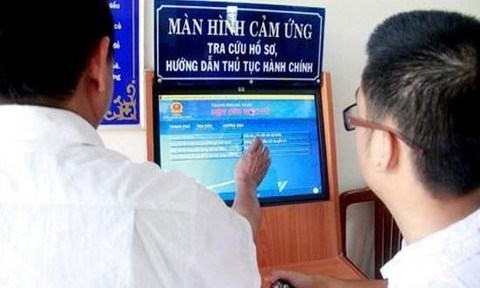 Ho Chi Minh-Ville fournira tous les services publics en ligne au niveau 4 d'ici 2030 hinh anh 1