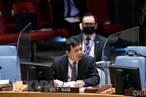Le Vietnam souligne la necessite de mettre immediatement fin a la violence au Myanmar hinh anh 1