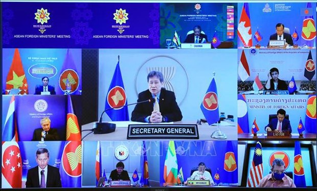 Les ministres des AE de l'ASEAN mettent l'accent sur le maintien de la multilateralisation hinh anh 1