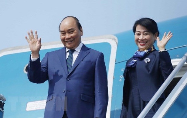 Le president Nguyen Xuan Phuc part pour une visite d’Etat a Singapour hinh anh 1