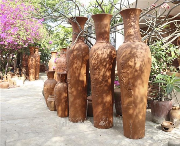 Le village de poterie de Bau Truc a Ninh Thuan reprend sa production dans une nouvelle normalite hinh anh 1