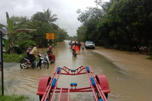 Malaisie : les inondations obligent des milliers de personnes a evacuer hinh anh 1