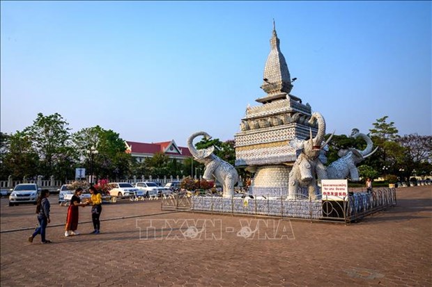 Le Laos interdit des activites celebrant le Nouvel An pour le controle du COVID-19 hinh anh 1