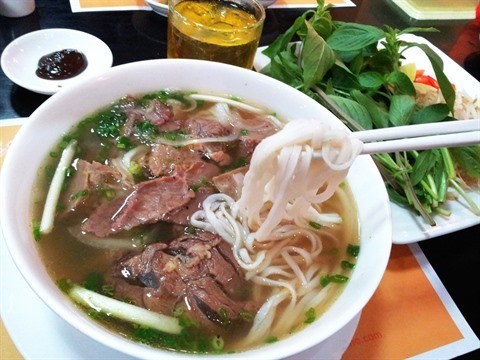 TasteAtlas : le ‘’pho’’ vietnamien parmi les 100 plats les plus populaires au monde hinh anh 1