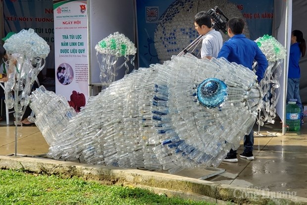 Da Nang: mise en œuvre experimentale du projet «marche traditionnel sans sacs plastiques» hinh anh 1