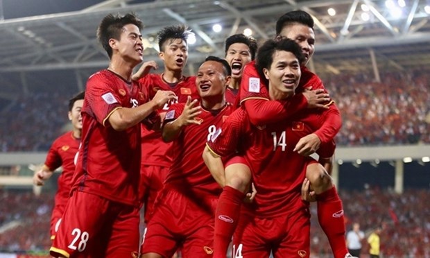 Football : le Vietnam demeure dans le top 100 du classement FIFA hinh anh 1