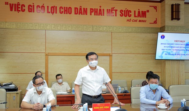 PetroVietnam fait don de 200 ventilateurs pour soutenir la lutte contre le COVID-19. hinh anh 4