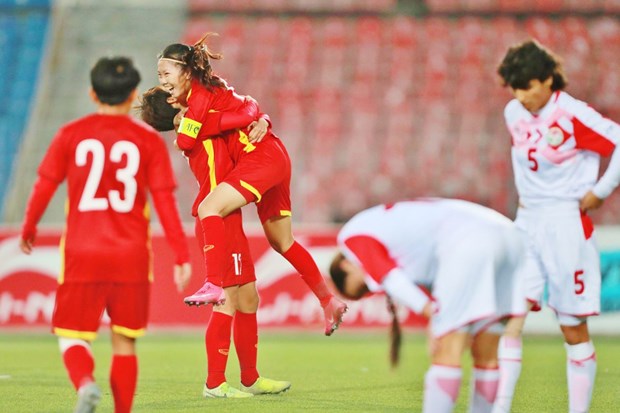 Coupe d'Asie feminine 2022 : la victoire 7 - 0 contre le Tadjikistan envoie le Vietnam en finale hinh anh 3