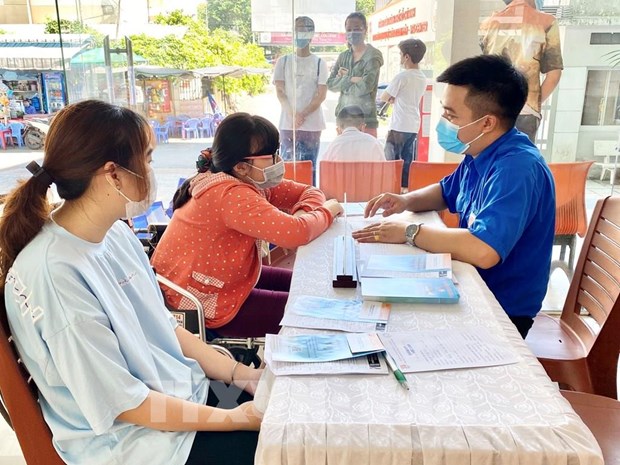 Ho Chi Minh-Ville prepare des aides pour le Tet en faveur des personnes impactees par le COVID-19 hinh anh 1