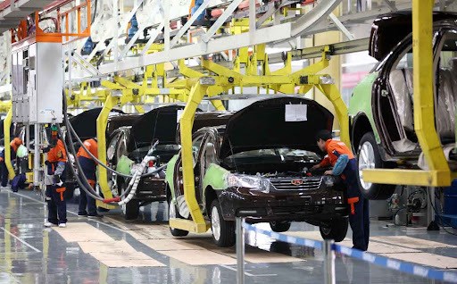 Vietnam et Russie devront bientot signer un protocole de cooperation sur l’automobile hinh anh 1