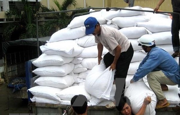 Octroi de plus de 1.868 tonnes de riz a trois provinces hinh anh 1
