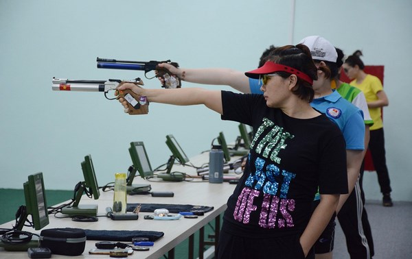 Le Vietnam se classe premier lors du tournoi de tir pour se preparer aux SEA Games 31 hinh anh 2