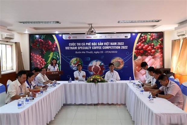 Plus de 80 echantillons de cafe participent au Concours de cafe de specialite du Vietnam 2022 hinh anh 2