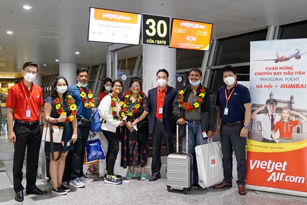 Vietjet lance des vols directs entre Hanoi/Ho Chi Minh-Ville et Mumbai hinh anh 1
