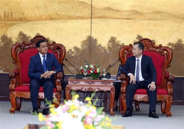 La province lao de Sekong cherche a renforcer sa cooperation avec la ville de Da Nang hinh anh 1