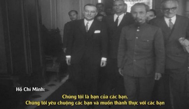 Un documentaire sur le President Ho Chi Minh presente en Algerie hinh anh 1