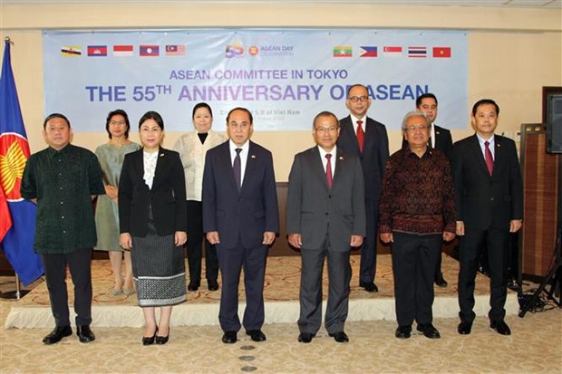 Promouvoir le role central de l'ASEAN dans les liens economiques internationaux hinh anh 2
