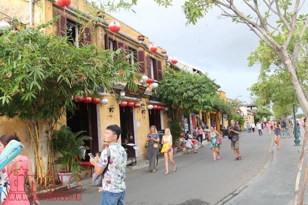Da Nang offrira de meilleurs services touristiques pendant les vacances de la Fete nationale hinh anh 1