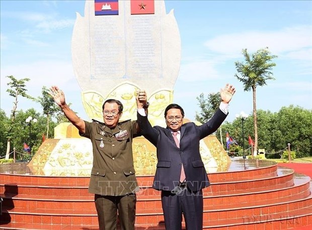 Un universitaire cambodgien souligne l'amitie entre le Vietnam et le Cambodge hinh anh 2
