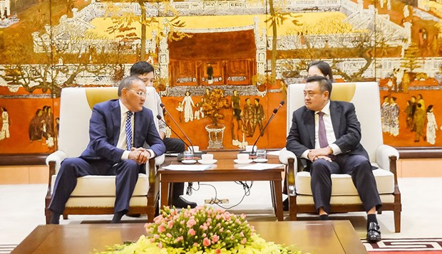 Hanoi et les localites kazakhes intensifient leurs relations de cooperation hinh anh 1