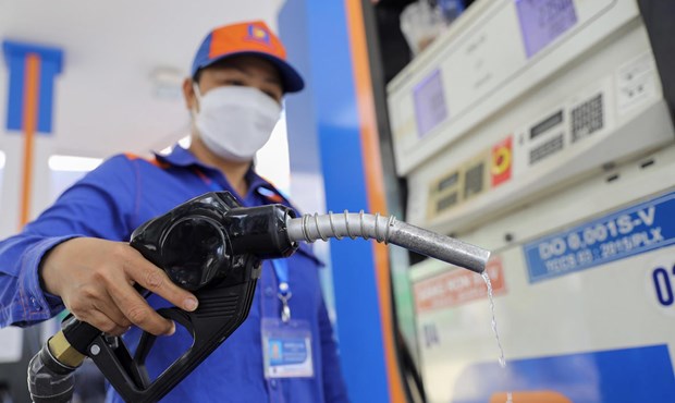 Le prix de l'essence en hausse a partir le 21 octobre hinh anh 2