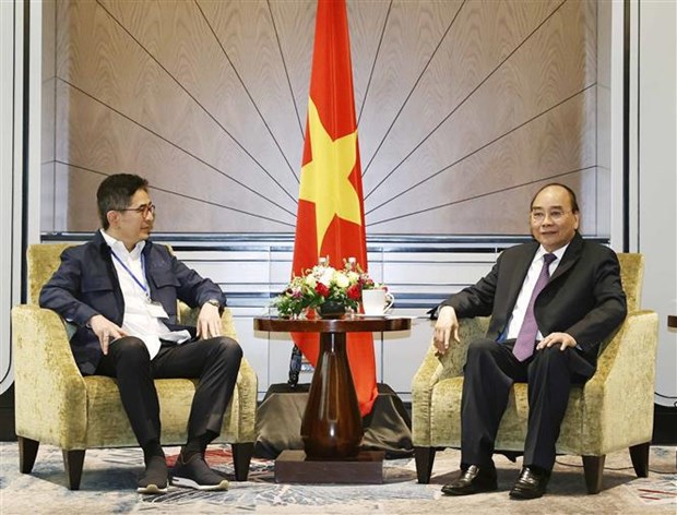 Le president Nguyen Xuan Phuc appelle a davantage d'investissements indonesiens hinh anh 2