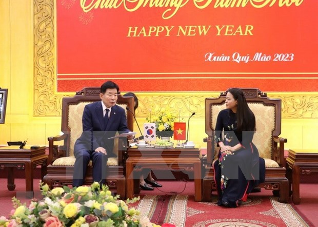 La province de Ninh Binh souhaite approfondir sa cooperation avec les villes sud-coreennes hinh anh 1