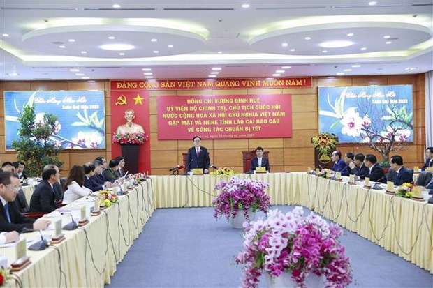 Tet 2023 : le president de l'AN en visite dans la province de Lao Cai hinh anh 1