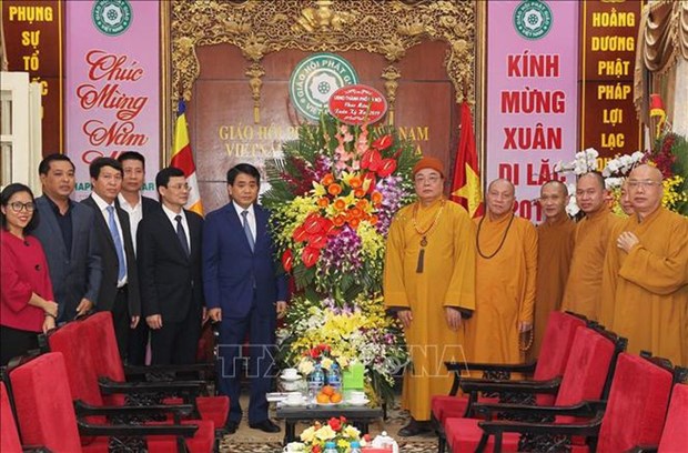 Hanoi et Ho Chi Minh-Ville adressent leurs voeux du Tet aux religieux hinh anh 1