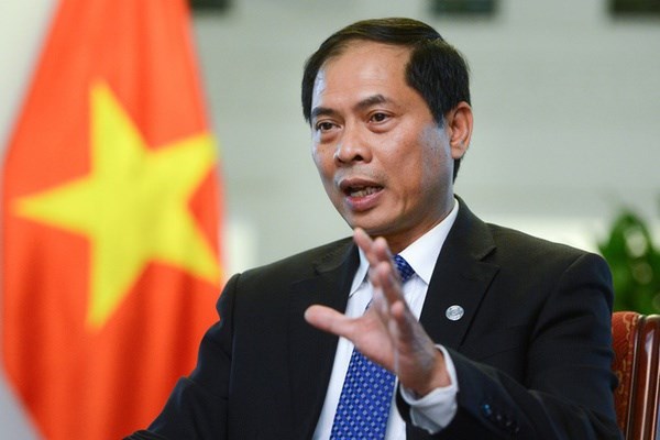 Le nouveau ministre Bui Thanh Son presente les priorites diplomatiques du Vietnam hinh anh 2