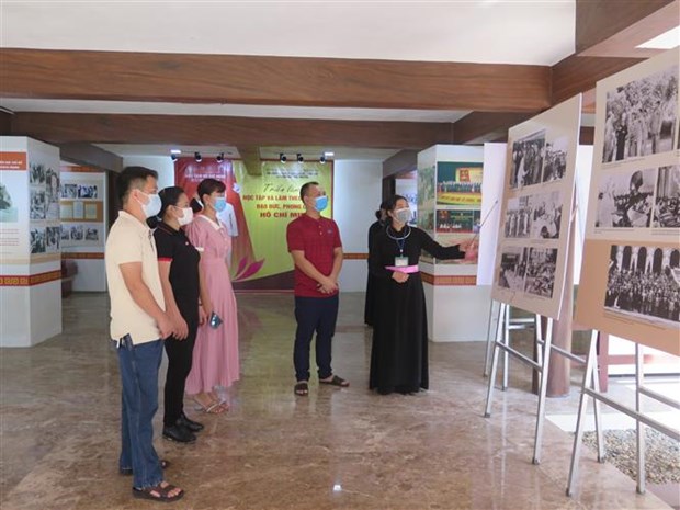 Exposition sur le President Ho Chi Minh a Thai Nguyen hinh anh 2