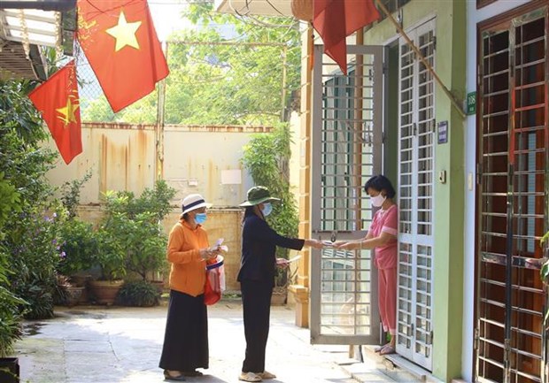 Celebration des 67 ans de la Journee de liberation de la capitale: Hanoi resiste au COVID-19 hinh anh 7