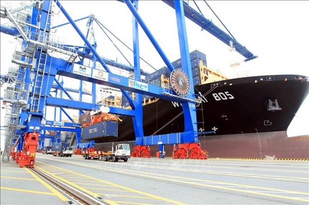 Le volume du fret via les ports maritimes estime a 60 millions de tonnes en janvier hinh anh 1