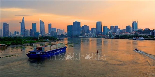 Ho Chi Minh-Ville enregistre une croissance de 3,82% au premier semestre hinh anh 1