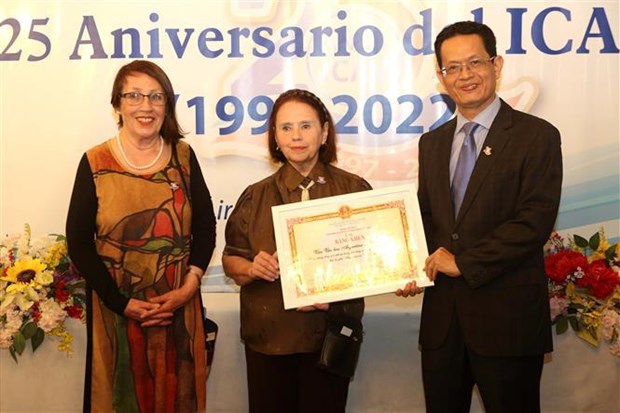 Celebration du 25e anniversaire de l’Institut culturel Argentine-Vietnam hinh anh 1