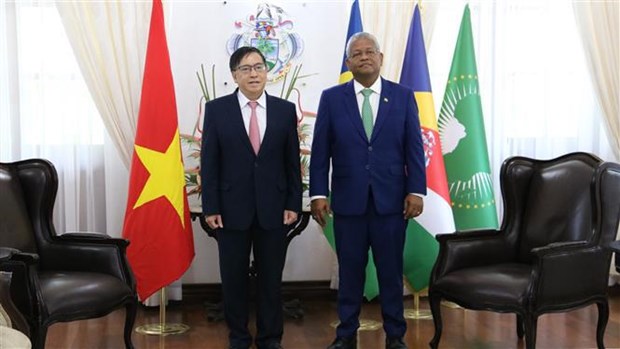 Les Seychelles souhaitent promouvoir la cooperation avec le Vietnam dans tous les domaines hinh anh 1
