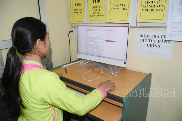 Lao Cai: 117 sites pour soutenir les minorites ethniques dans l'application des TI hinh anh 1