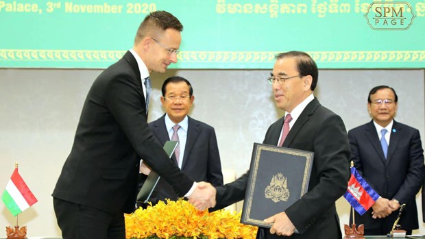 Cambodge: Le PM Hun Sen et son epouse testes negatifs au COVID-19 hinh anh 1