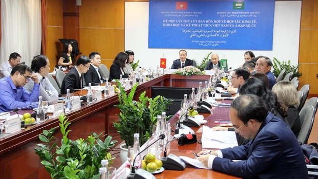 Le Vietnam et l'Arabie saoudite s'emploient a renforcer la cooperation bilaterale hinh anh 1