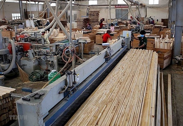 Les exportations nationales de produits en bois augmentent de 42% en 5 mois hinh anh 1