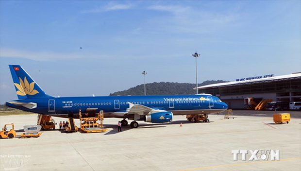 Proposition de suspendre temporairement les vols de passagers entre Ho Chi Minh-Ville et Phu Quoc hinh anh 1
