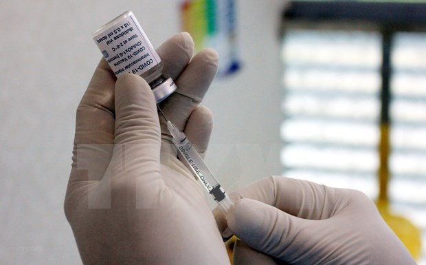 Plus de 3,78 millions de personnes au Vietnam vaccinees contre le COVID-19 hinh anh 1