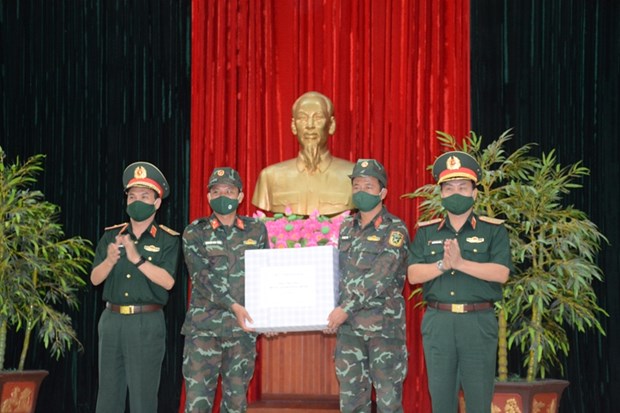 Army Games 2021: ceremonie marquant le depart de la delegation de l'arme d'artillerie du Vietnam hinh anh 1