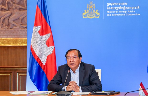 AMM-54: le Cambodge exhorte l'ASEAN a poursuivre ses progres en matiere de reduction de la pauvrete hinh anh 1