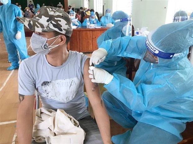 COVID-19: 750.000 doses de vaccin Vero Cell administrees a Binh Duong hinh anh 1