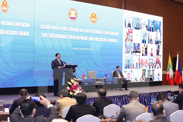 Promouvoir le developpement des sous-regions associe a la construction de la Communaute de l'ASEAN hinh anh 1