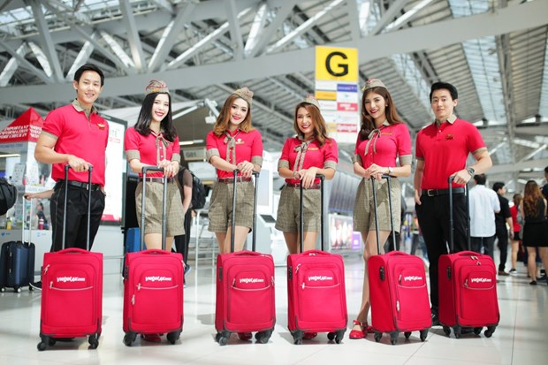 Vietjet recoit le prix « L'equipage de cabine le plus convivial pour les passagers-Thailande 2021 » hinh anh 1