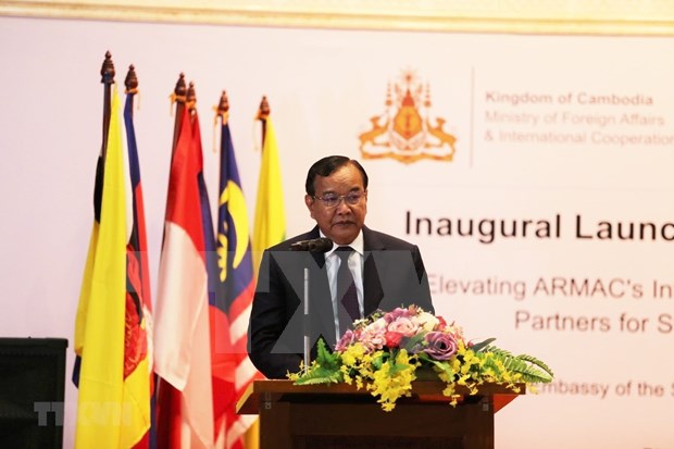 Le Cambodge s'engage a renforcer la centralite de l'ASEAN hinh anh 1