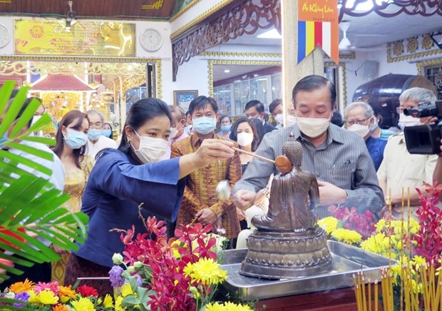 Le Nouvel An lao, thailandais, khmer et birman celebre a Ho Chi Minh-Ville hinh anh 1