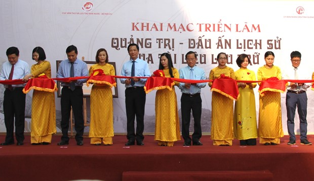 Ouverture de l'exposition « Quang Tri - Empreintes historiques a travers les archives » hinh anh 1
